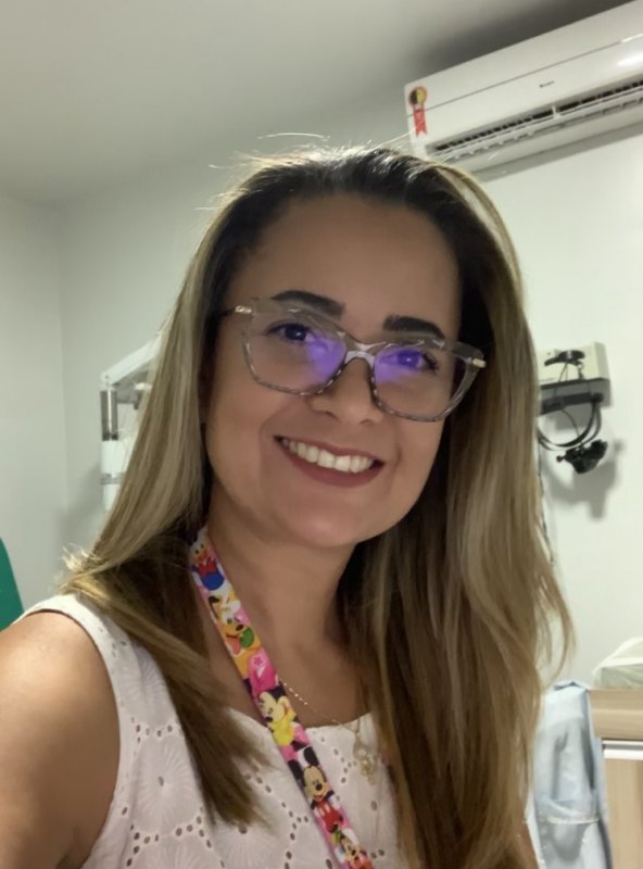 LEONORA CRISTINA LEAL MARQUES